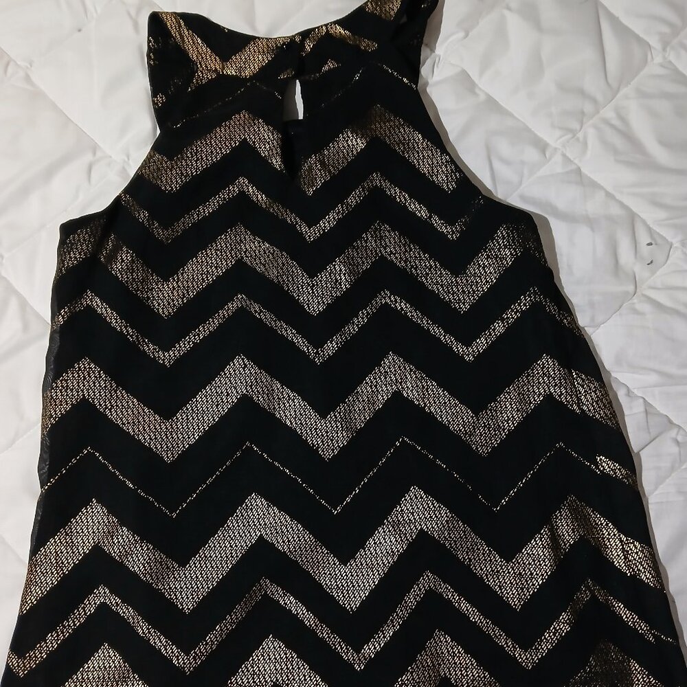 No sleeve top
